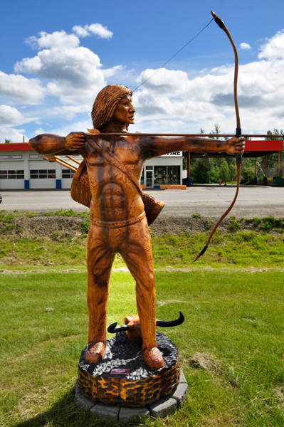 2011 chainsaw carving - The Last Hunt